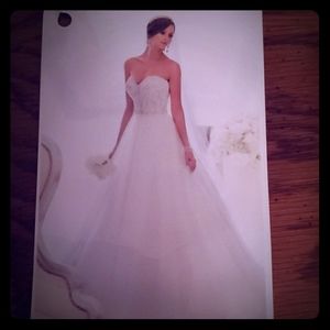 Essence of Australia wedding gown